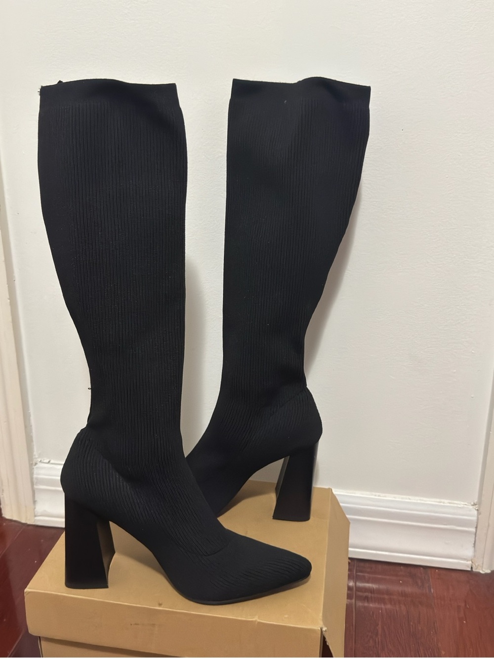 Forever 21 Black Ribbed Knit stretch Knee Boots Block Heel Size 8 US - Picture 2 of 13